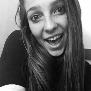 Meet your Posher, Mikayla